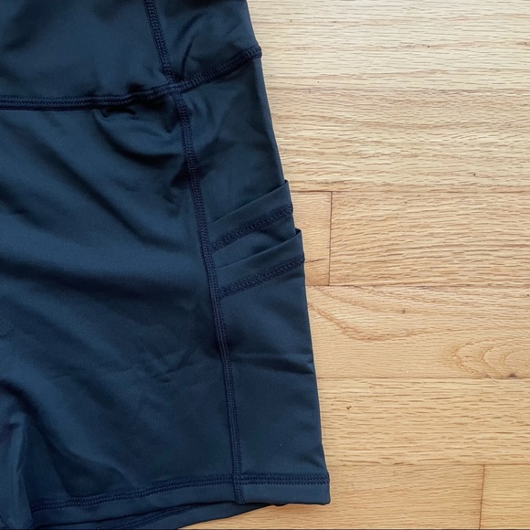 SHEIN Black Biker Shorts with Pockets - Picture 8 of 9